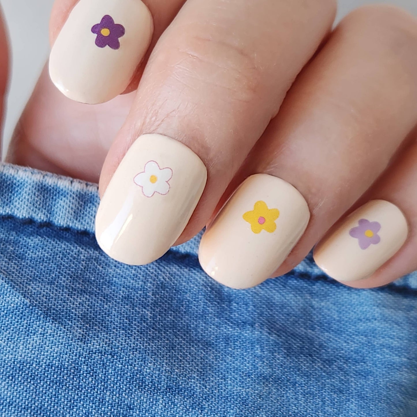 Spring flower nail stickers